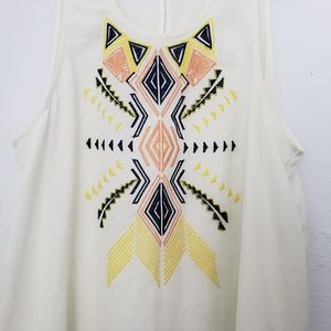 Umgee Tops - Umgee Tribal Embroidered Crew Neck Blouse Umgee Tops - Umgee Tribal Embroidered Crew Neck Blouse